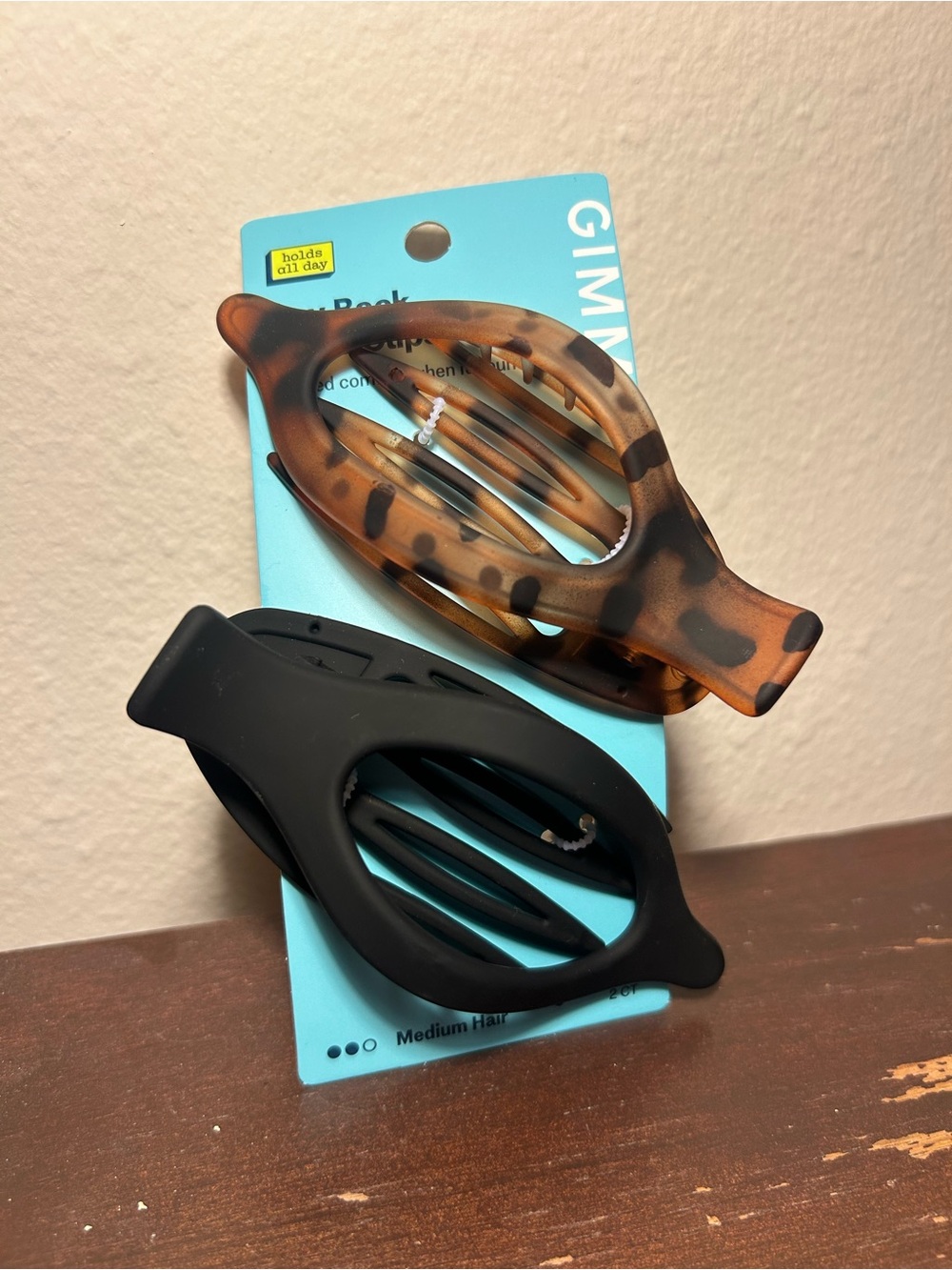 Source Unknown Matte Black and Tortoiseshell Hair Claw Clips - 2 Pack
